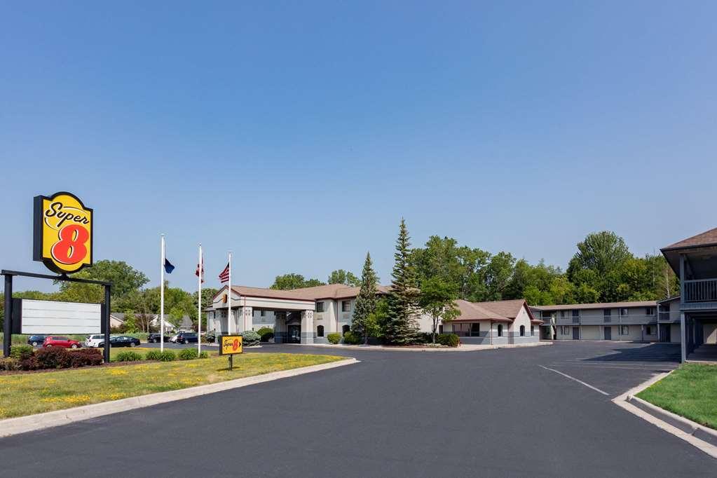 Super 8 By Wyndham Marysville/Port Huron Area Exteriér fotografie