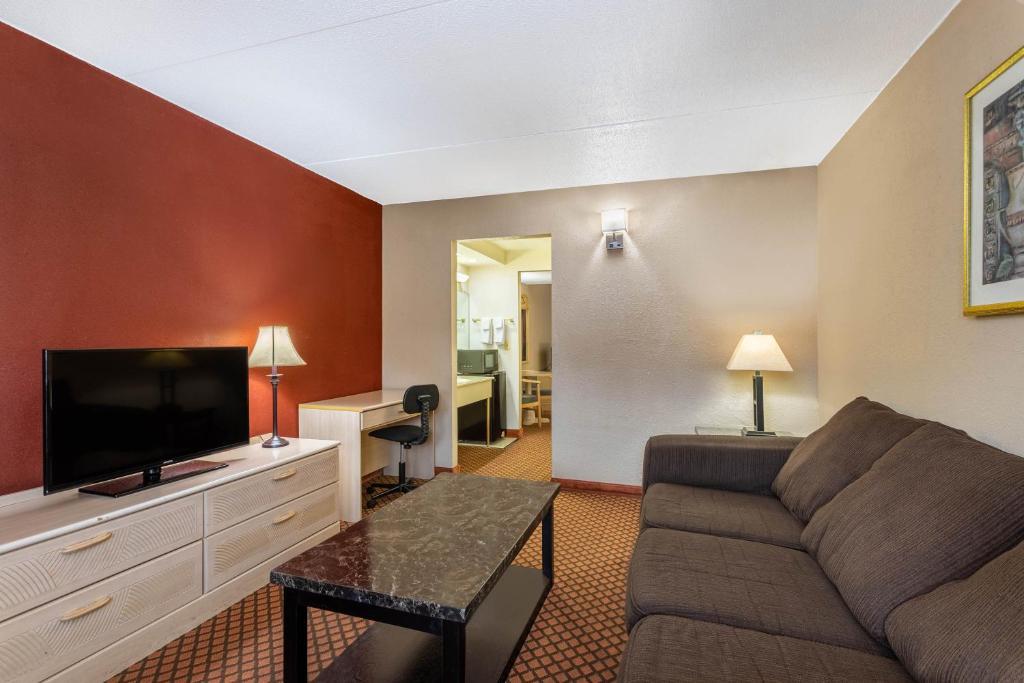 Super 8 By Wyndham Marysville/Port Huron Area Exteriér fotografie